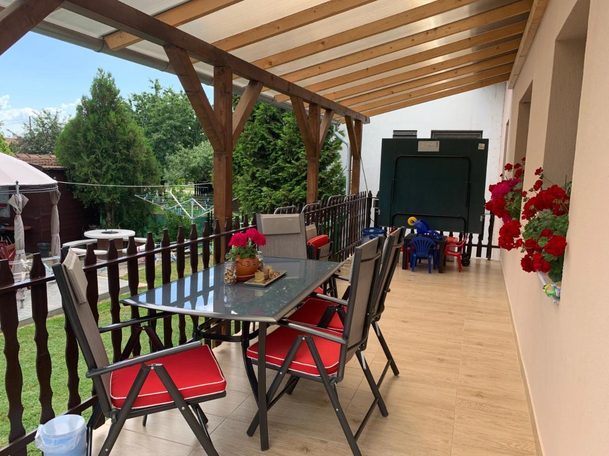 Nagcsalados Rozsa Apartman Balatonlelle Extérieur photo