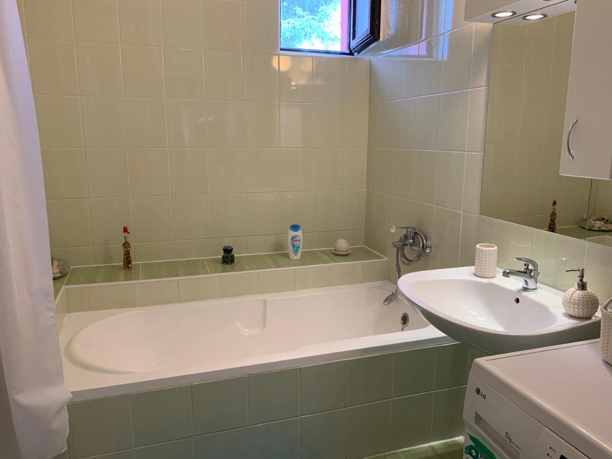 Nagcsalados Rozsa Apartman Balatonlelle Extérieur photo