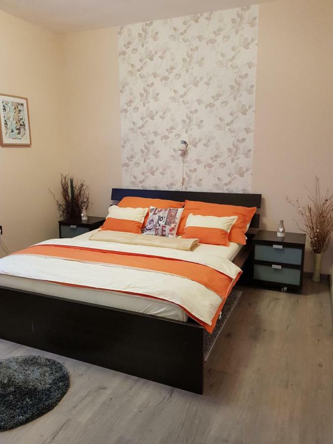Nagcsalados Rozsa Apartman Balatonlelle Extérieur photo